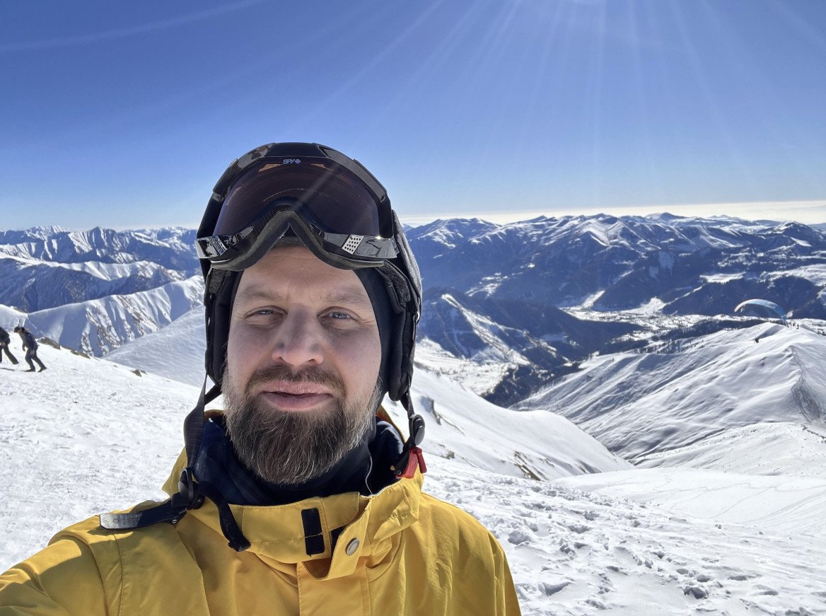 From Startup to Structure: Anton’s Hoteza Journey