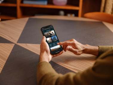 Real-time data synchronization