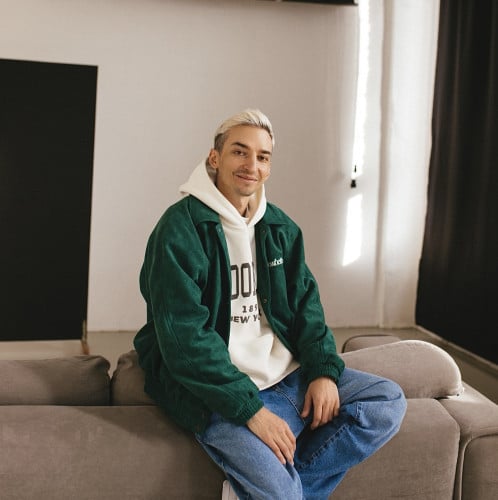 From One-Man Design Team to Design Director: Sasha’s Hoteza Journey